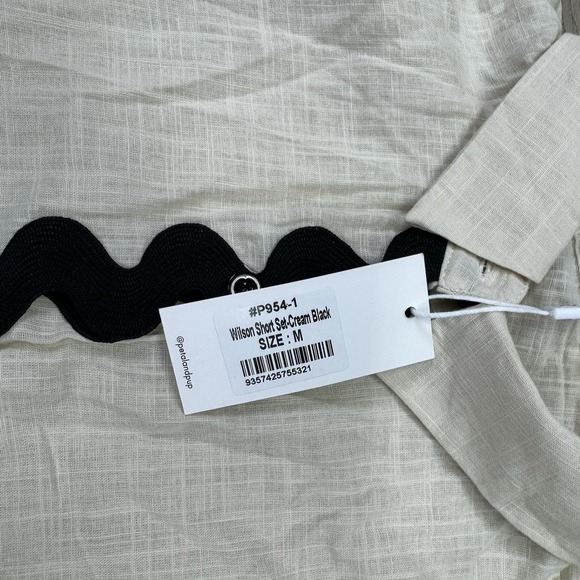 Petal & Pup Wilson Short Set Women's Sz M Preppy Ritzy - Picture 5 of 11